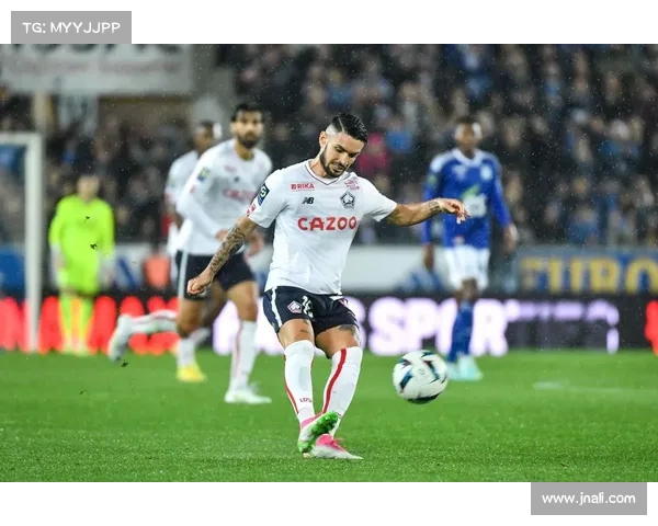 法甲总经理带领球队走向辉煌 关键决策与未来发展潜力解析